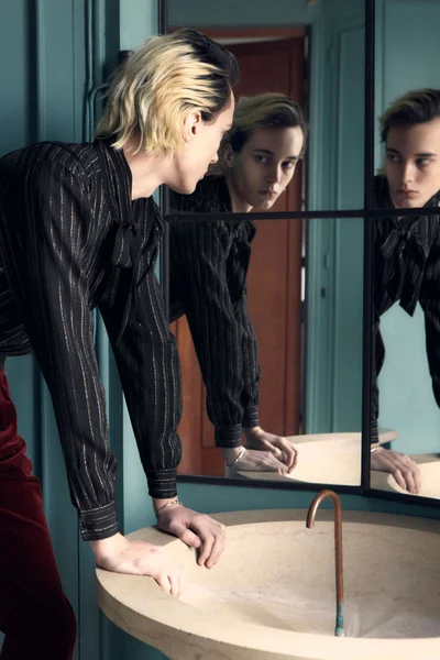 Look 57